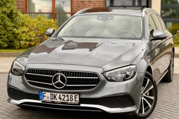 Mercedes-Benz Klasa E 300 de 4Matic T 9G-TRONIC Exclusive