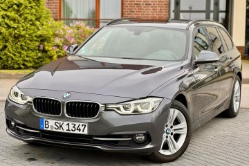 BMW Seria 3 320i Touring Sport Line